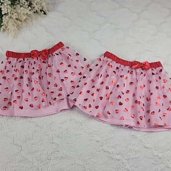 ‎Pink & Red Hearts Valentines Tulle Skirts [SIZE 5T] - Picture 1 of 5
